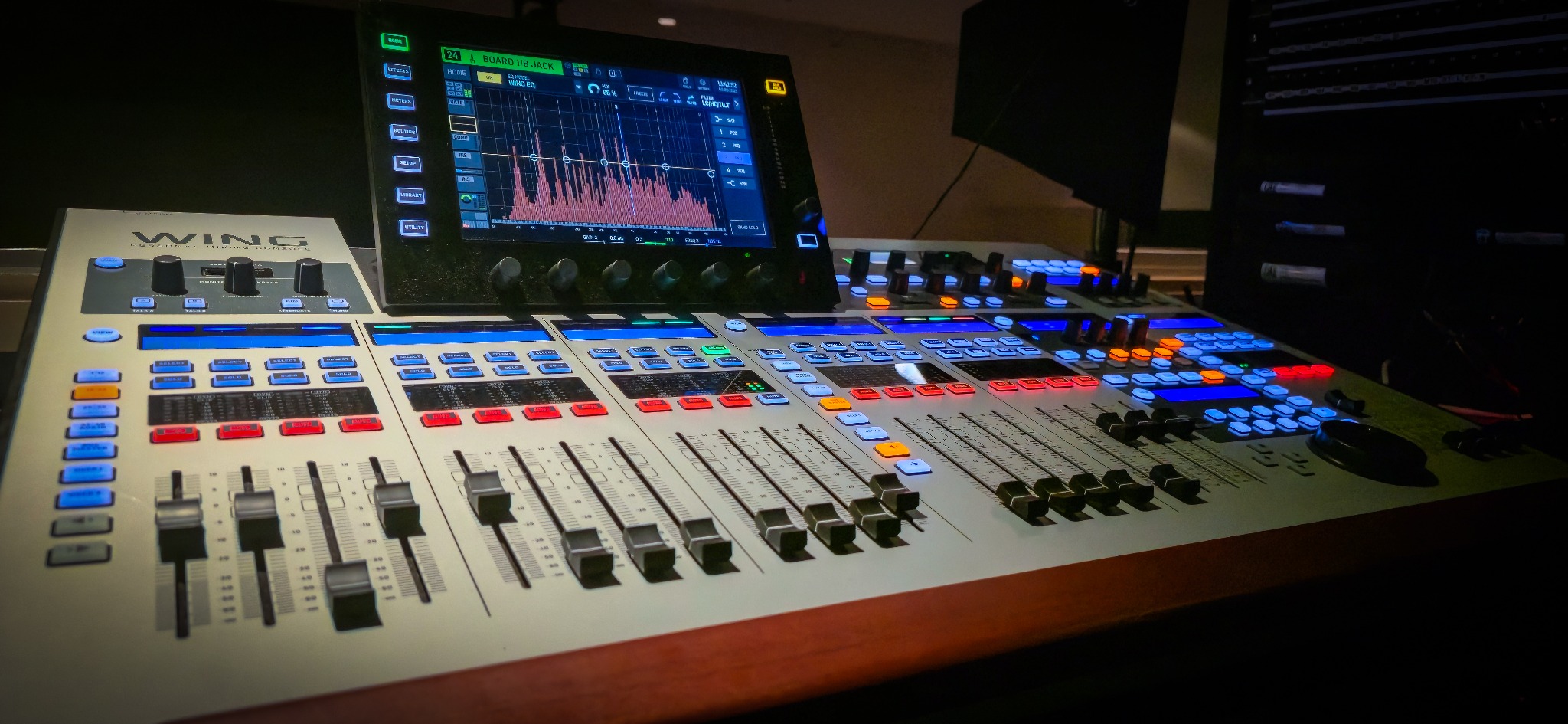 Sound control at the MET